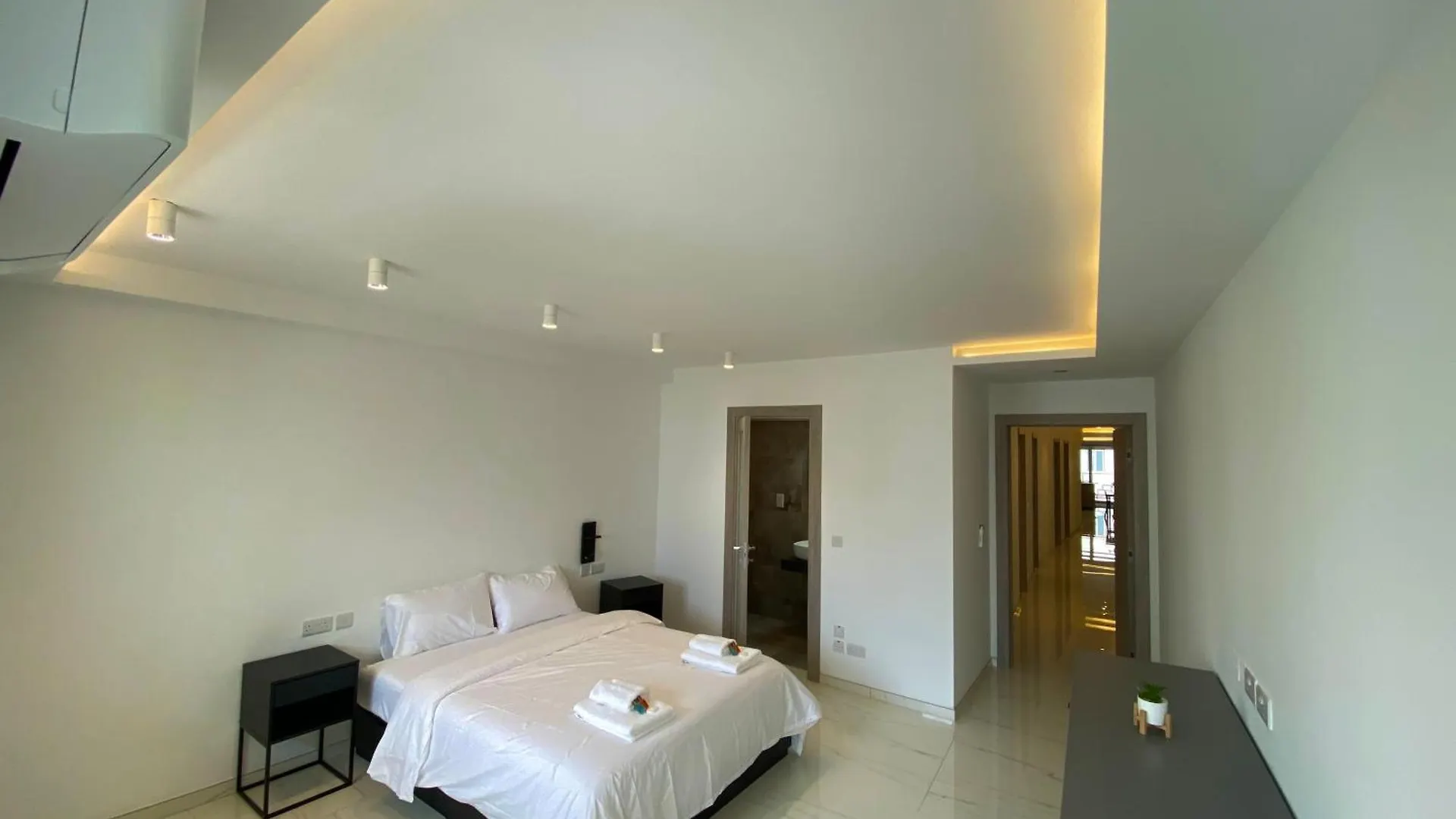 Tigne Sliema Three Bedrooms Apartment Malta