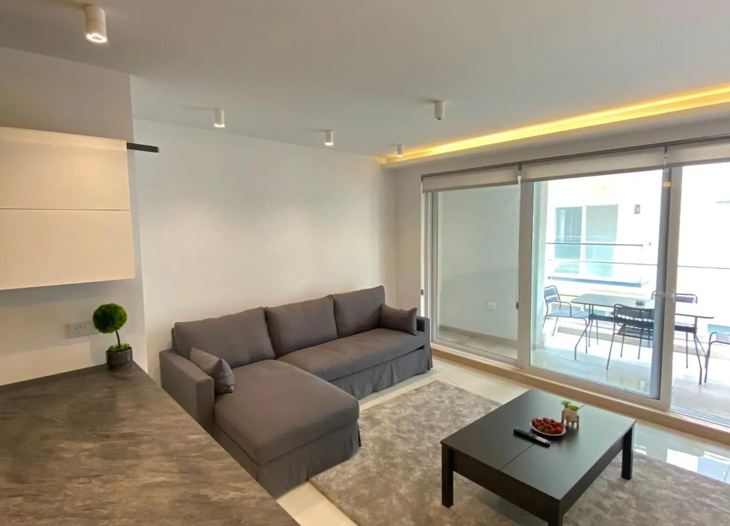 Tigne Sliema Three Bedrooms Apartment Malta