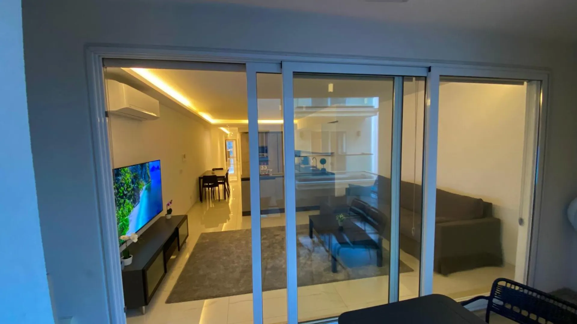 Tigne Sliema Three Bedrooms Apartment