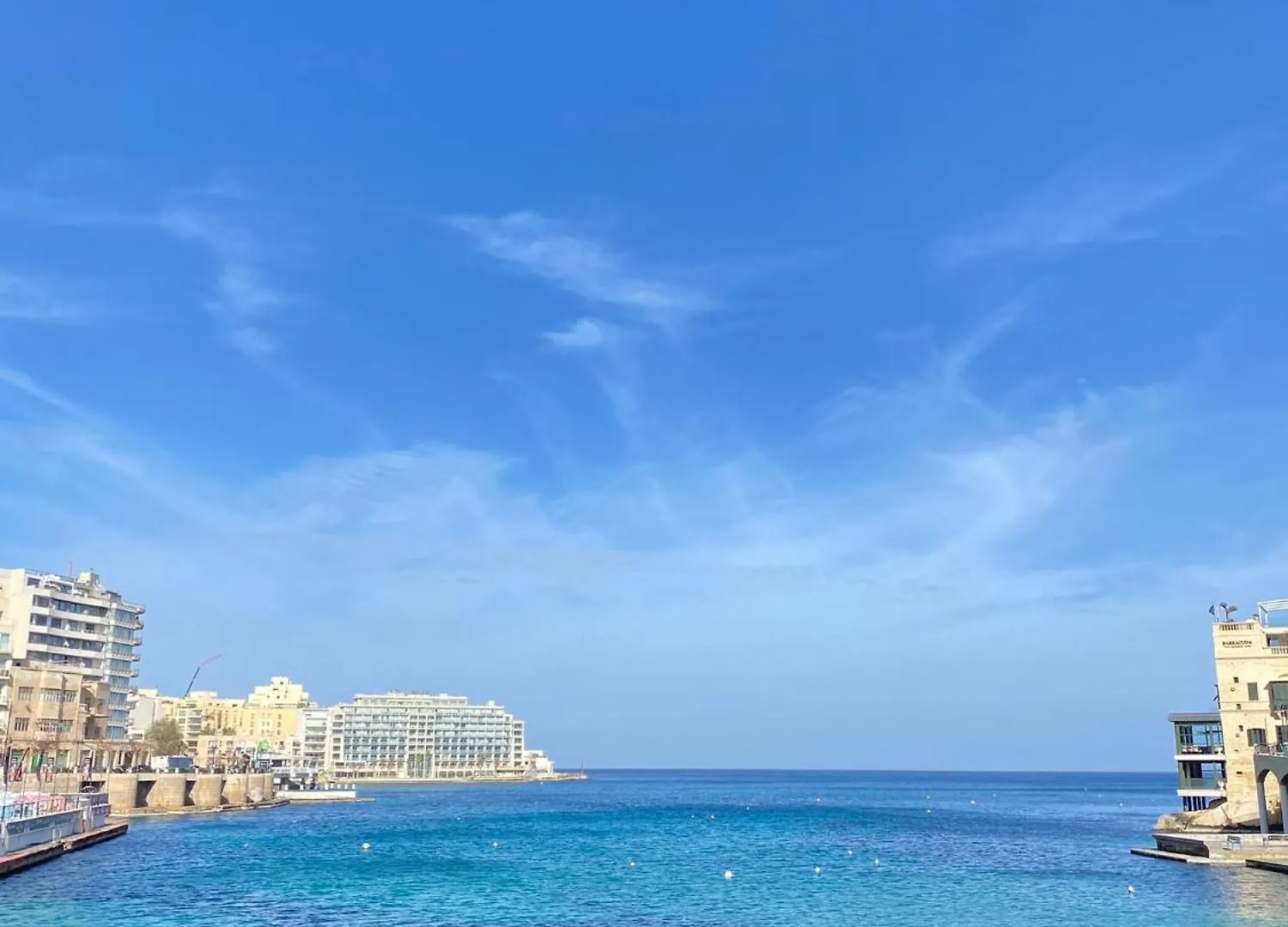 Tigne Sliema Three Bedrooms Apartment 0*,