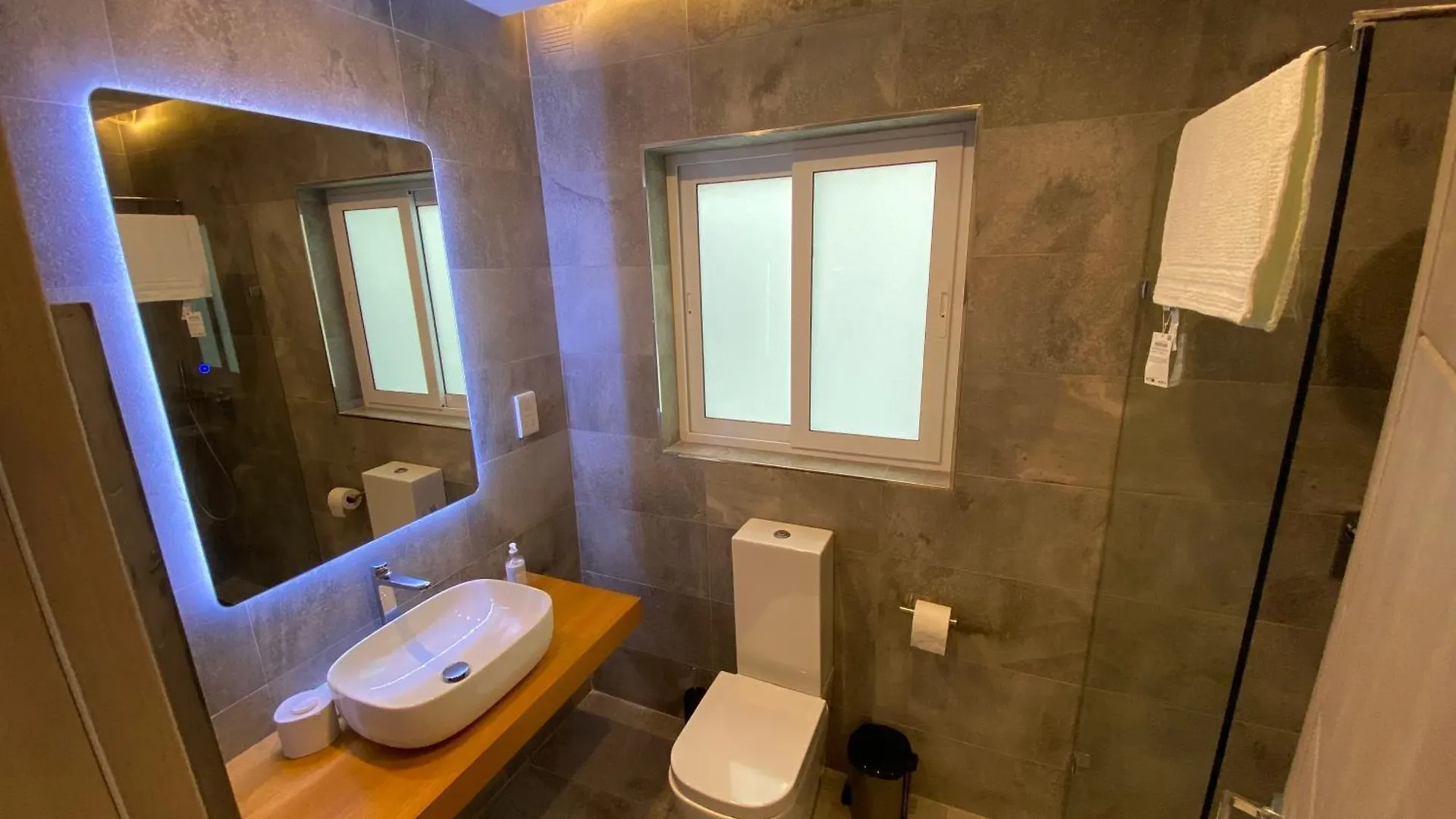 Tigne Sliema Three Bedrooms Apartment Malta