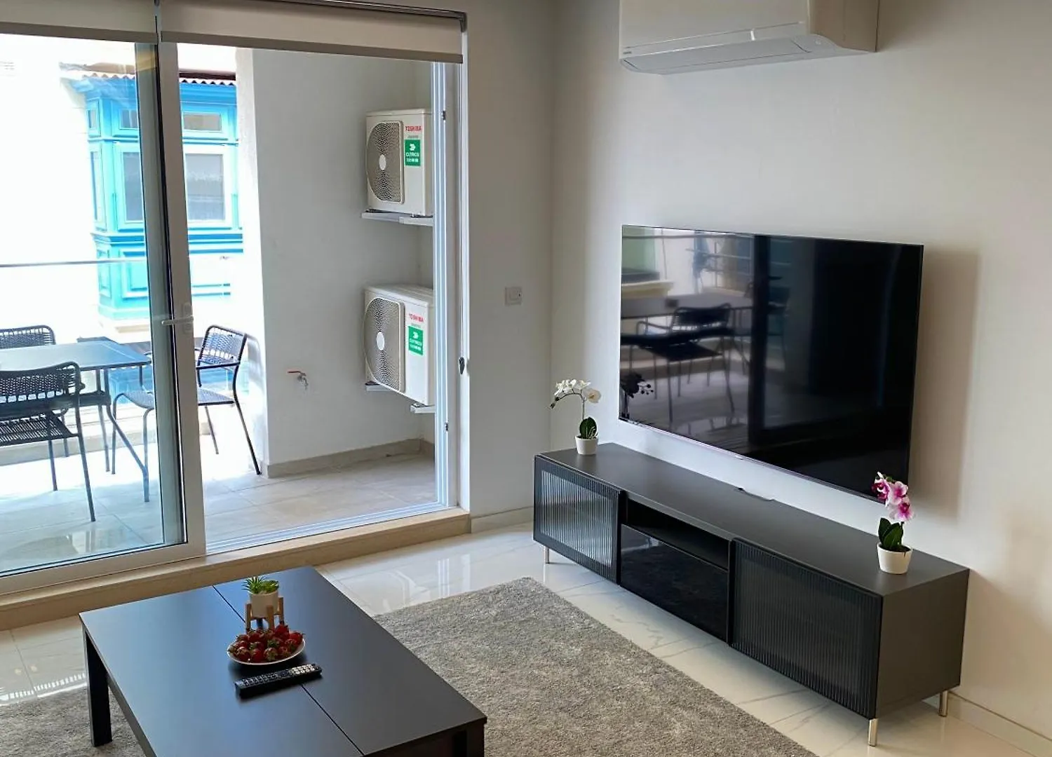 Tigne Sliema Three Bedrooms Apartment