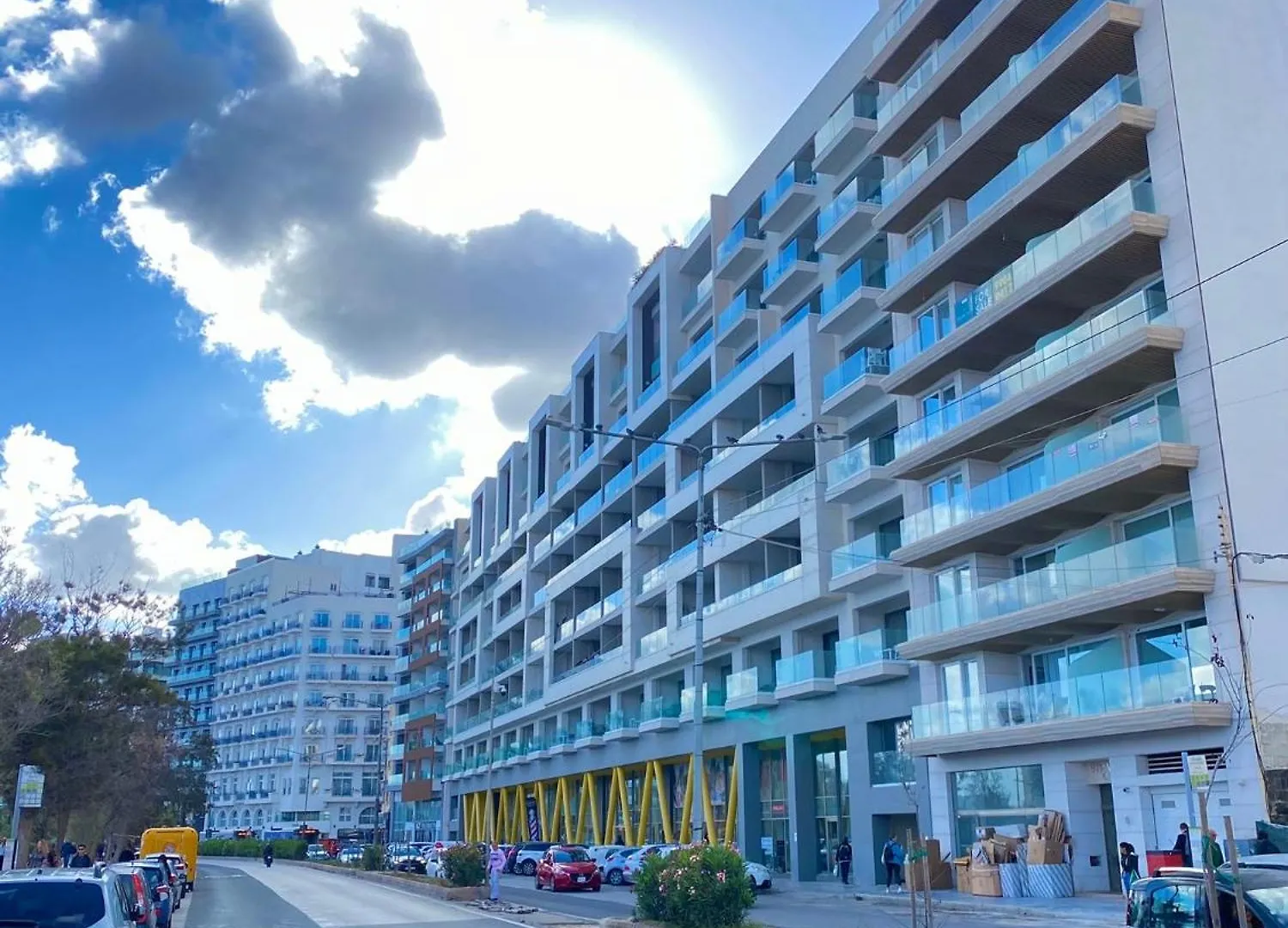 Tigne Sliema Three Bedrooms Apartment
